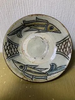 人間国宝金城次郎（魚紋皿）のサムネイル