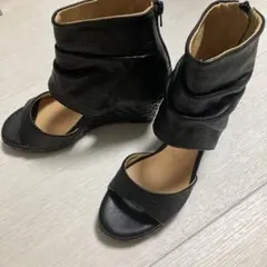 MODE KAORI パンチングレザー ウェッジソール ブーティ　サンダルのサムネイル