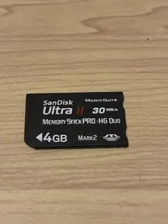 送料無料　SanDisk メモリースティックデュオ　4GB PSP