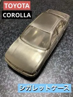 トヨタ COROLLA カローラ シガレットケース　昭和レトロ　金属製 置物のサムネイル