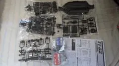 タミヤ TT-02 シャーシキット ほぼ未使用 オプション品ありのサムネイル
