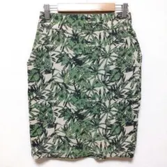 ROSE BUD　ローズバッド　葉っぱ柄　ボタニカル　タイトスカート　緑