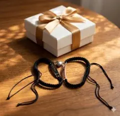 ペアブレスレット 刻印プレート　2本セット 編み込みロープ マグネットハート