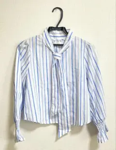 ミニ丈シャツ　ストライプシャツ　イング