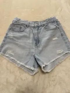 ZARA 半ズボン 164cm ライトブルー ダメージ加工
