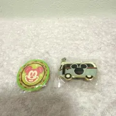ミッキーマウス ピンバッジ 2点セット