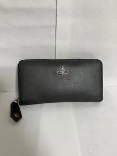 C004 Vivienne Westwood 長財布のサムネイル