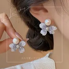 小ぶり 蝶 クリスタル パールピアス セレクト インポート 大人可愛い