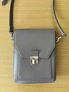 tk.タケオキクチ　グレー合成皮革ショルダーバッグ