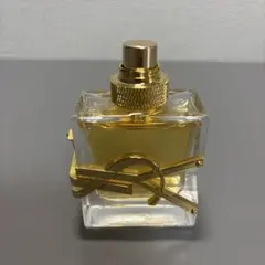 イヴサンローラン リブレ オーデパルファム 香水 30ml　スプレーのサムネイル
