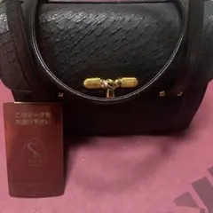 Item thumbnail for item f29657a3-7207-44ea-b601-9d003a6bcc7d