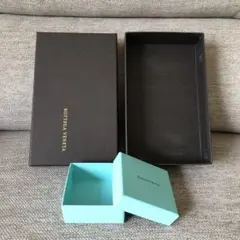 2箱Bottega Veneta とTIFFANYの空箱　アクセサリーケース