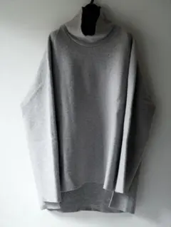 パンパンマン様 専用 美品 タグ付き VOAAOVのサムネイル