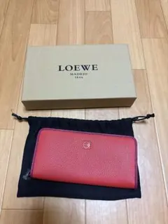 LOEWE ロエベ　長財布のサムネイル