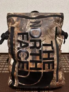 THE NORTH FACE 迷彩柄バックパック