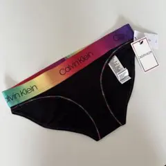 【新品未使用】CK カルバンクライン ショーツ ビキニ XSサイズのサムネイル