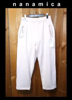 Item thumbnail for item 9f96cfc3-edaf-4a50-bd27-8453476f2658