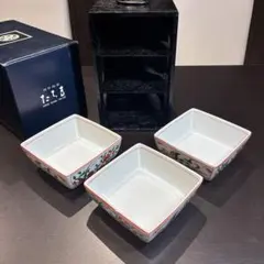 【たち吉】赤絵 角中鉢 3客セット やや大きめ 中皿(中3こセット) 花柄 和
