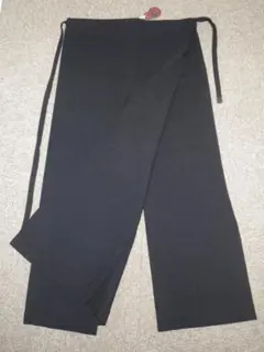 新品 カジュアルパンツ