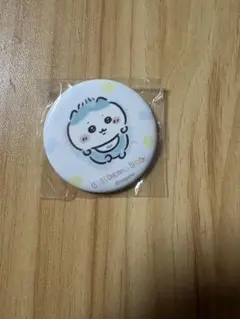 ちいかわ　Chiikawa Baby　おねんね缶バッジ　ハチワレ