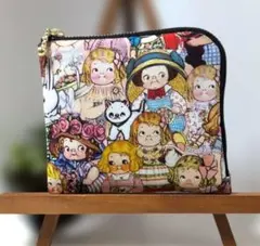 ハンドメイド　L字型ファスナーポーチ