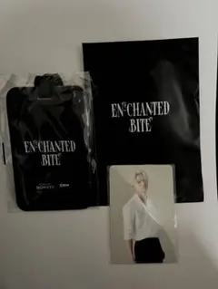 ENCHANTED BITE 限定特典Ni-kiトレカ￼