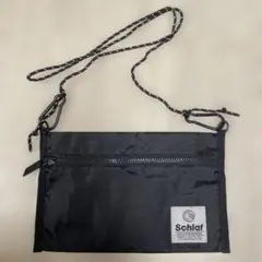 Schlaf サコッシュ ブラック