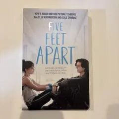 FIVE FEET APART 洋書