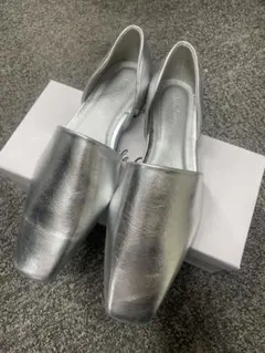 新品未使用箱付き☆フラットノーズパンプス