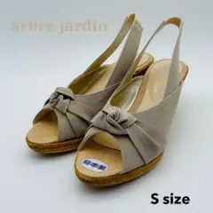 Item thumbnail for item 011fce4f-45d9-4f1e-9246-7df37b99ec6f