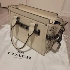 希少 コーチ COACH 2WAY スワッガー　立体フラワー ハンドバッグ 白