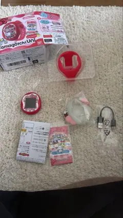 タ*ー様 Tamagotchi Uni 赤色モデル