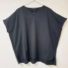 7-IDconcept. キーネック ゆったりTシャツ ブラックのサムネイル