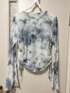 しまむら　ダイダイ柄　カットソー