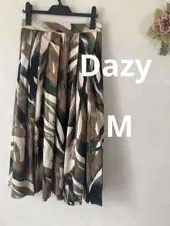 Dazy美品❤️総柄フレアスカート　サイズM