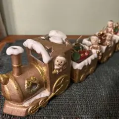 【ベア　トレイン】　クリスマス列車の置物 陶器製 プレゼント部分はキャンドル
