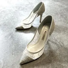 未使用級【DIANA】ポインテッドトゥ/パンプス✨ウエディング　レース　刺繍　白