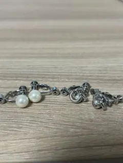 シルバー パール イヤリング ツイストデザイン