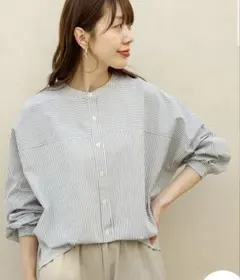 フロントタックバンドカラーシャツ