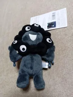 大阪関西万博限定　立ち　ミャクミャク　ブラック　カラナビ付きマスコット