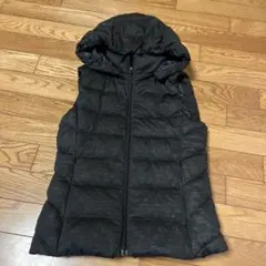 UNIQLO　ウルトラダウンベスト