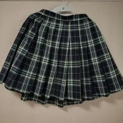 CONOMi　ネイビーとグリーンのチェックプリーツスカート