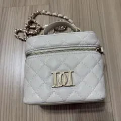 Darich ダーリッチ キルティングスクエアミニバッグ