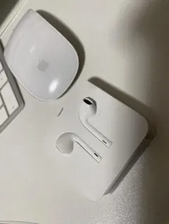 Item thumbnail for item e66b5789-f80b-4c27-8080-fec939e483d4