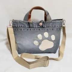 Item thumbnail for item a29f1e71-9f7a-4d9c-9e88-c2a1cfe7d530