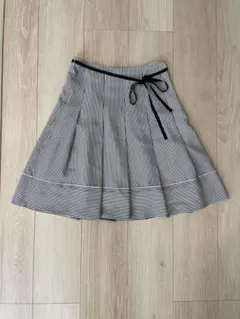 美品❁膝丈スカート