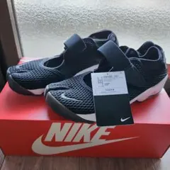 NIKE メッシュスニーカー ブラック