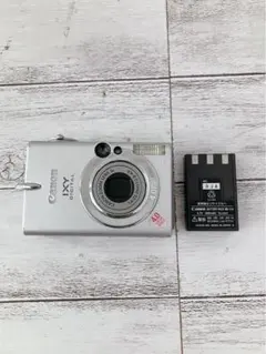 Ｕｓｅｄ　Canon IXY D40 デジタルカメラ 3.2メガピクセルセット Used Canon IXY D40 デジタルカメラ 3.2メガピクセルセット