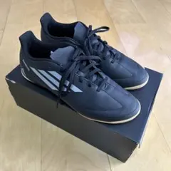 トレーニングシューズ　サッカー　フットサル　26.5cm