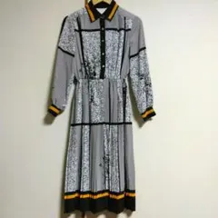 レトロ　ワンピース　花柄　長袖　金ボタン　ヴィンテージ　古着